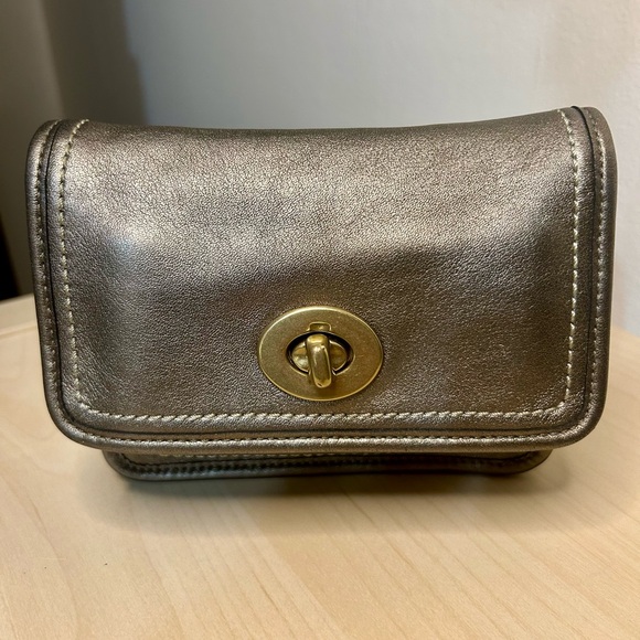 Coach Bleeker Street Very Limited Edition Legacy Archive Crossbody Bag - Picture 6 of 13